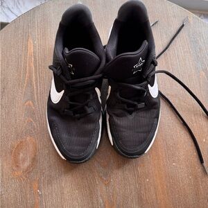 Nike Black Athletic Shoes
